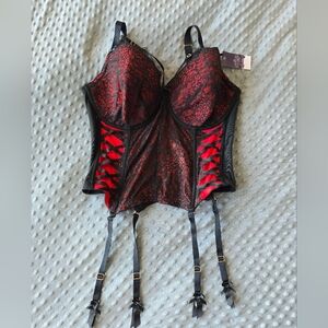 NWT Cacique Red & Black Lacey Corset Bustier Sz 40DDD